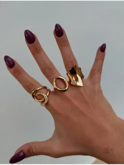 Anillo DORADO forma geométrica