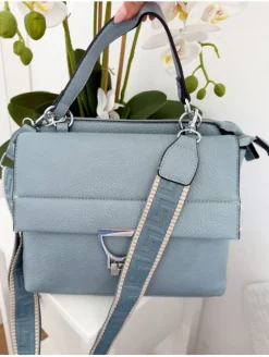 Bolso  AZUL asa bandolera incluida  (DB)