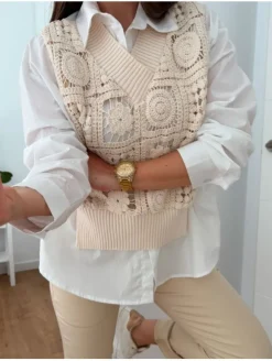 Camisa BLANCA con suéter crochet BEIGE Arianna (V09)