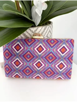 Clutch rombos cierre dorado Bride (V00)
