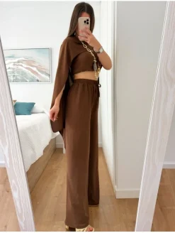 Conjunto 3 piezas pantalón/top/capa MARRÓN Besalú (A37)