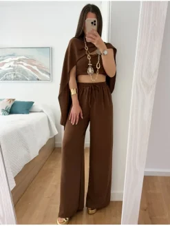 Conjunto 3 piezas pantalón/top/capa MARRÓN Besalú (A37)
